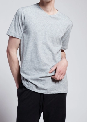 Cruz V-Neck Tee