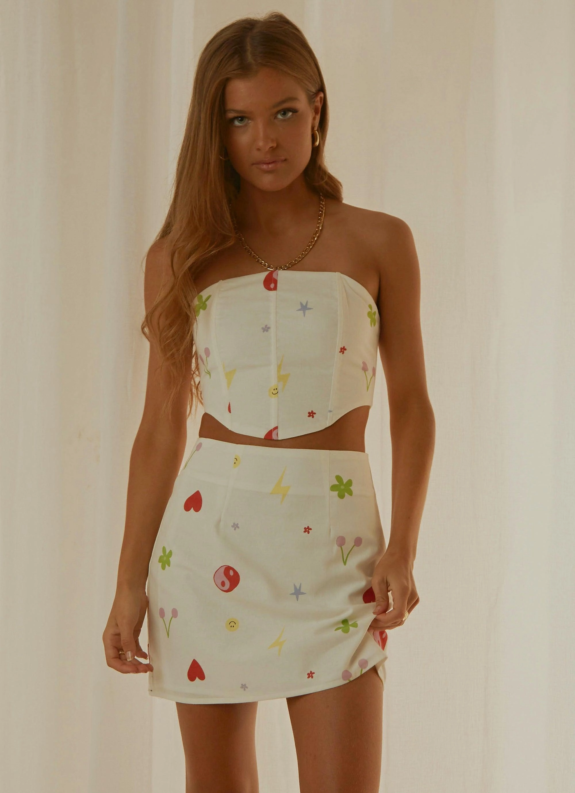Morning Market Mini Skirt - 90s Motif
