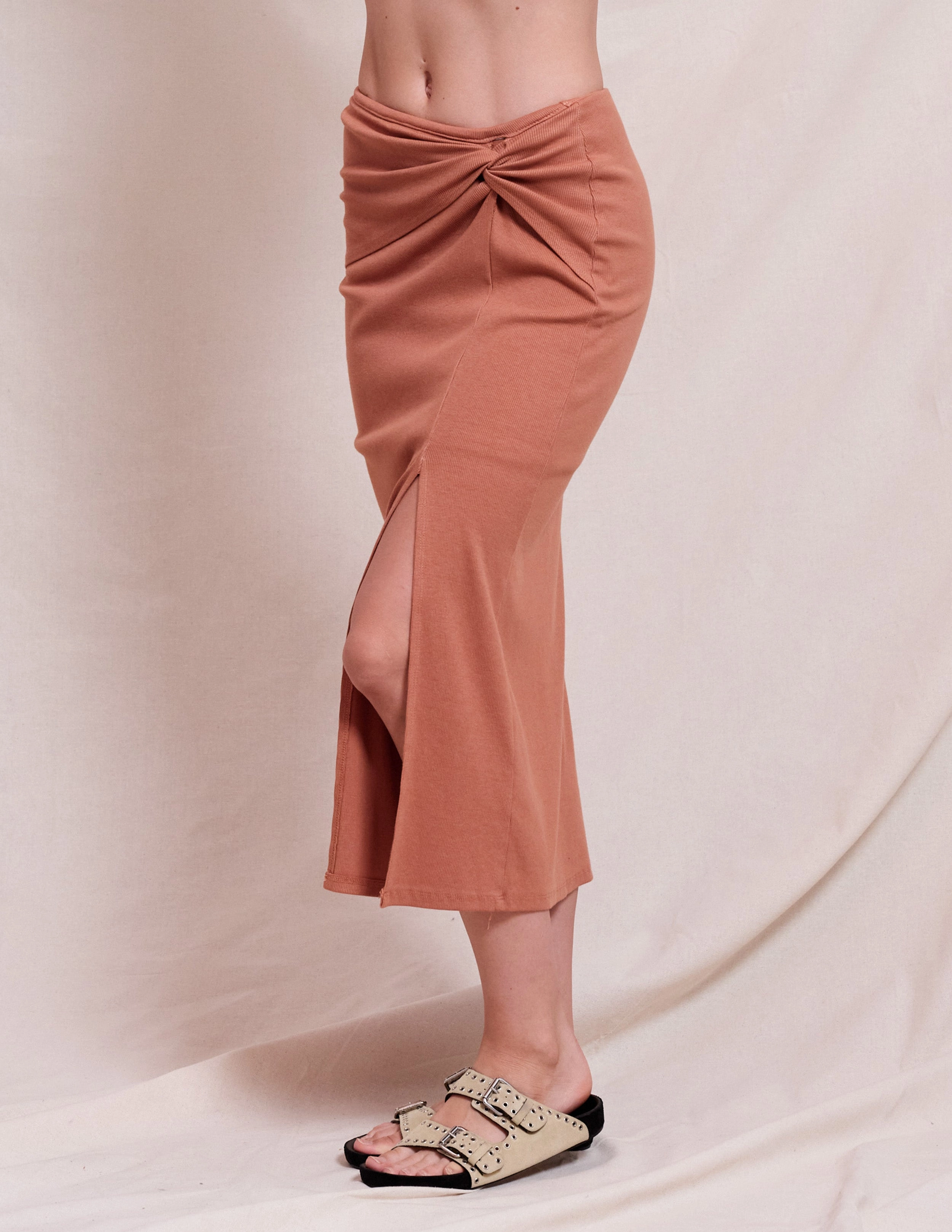 Sundry Side Twist Skirt in Vintage Rust