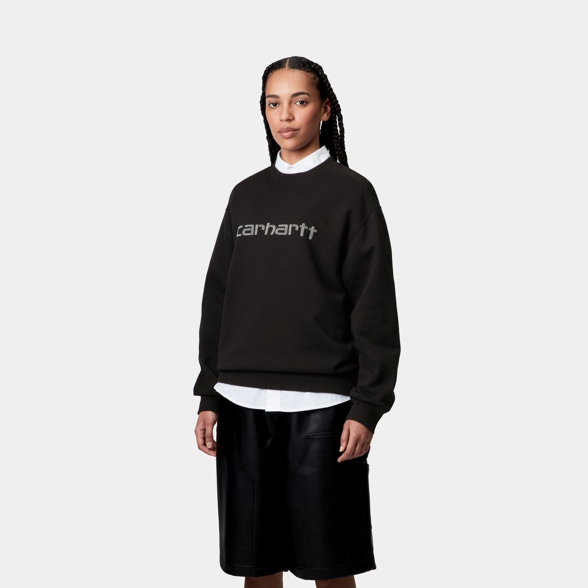 Women’s Rivet Script Sweatshirt | Black / Silver